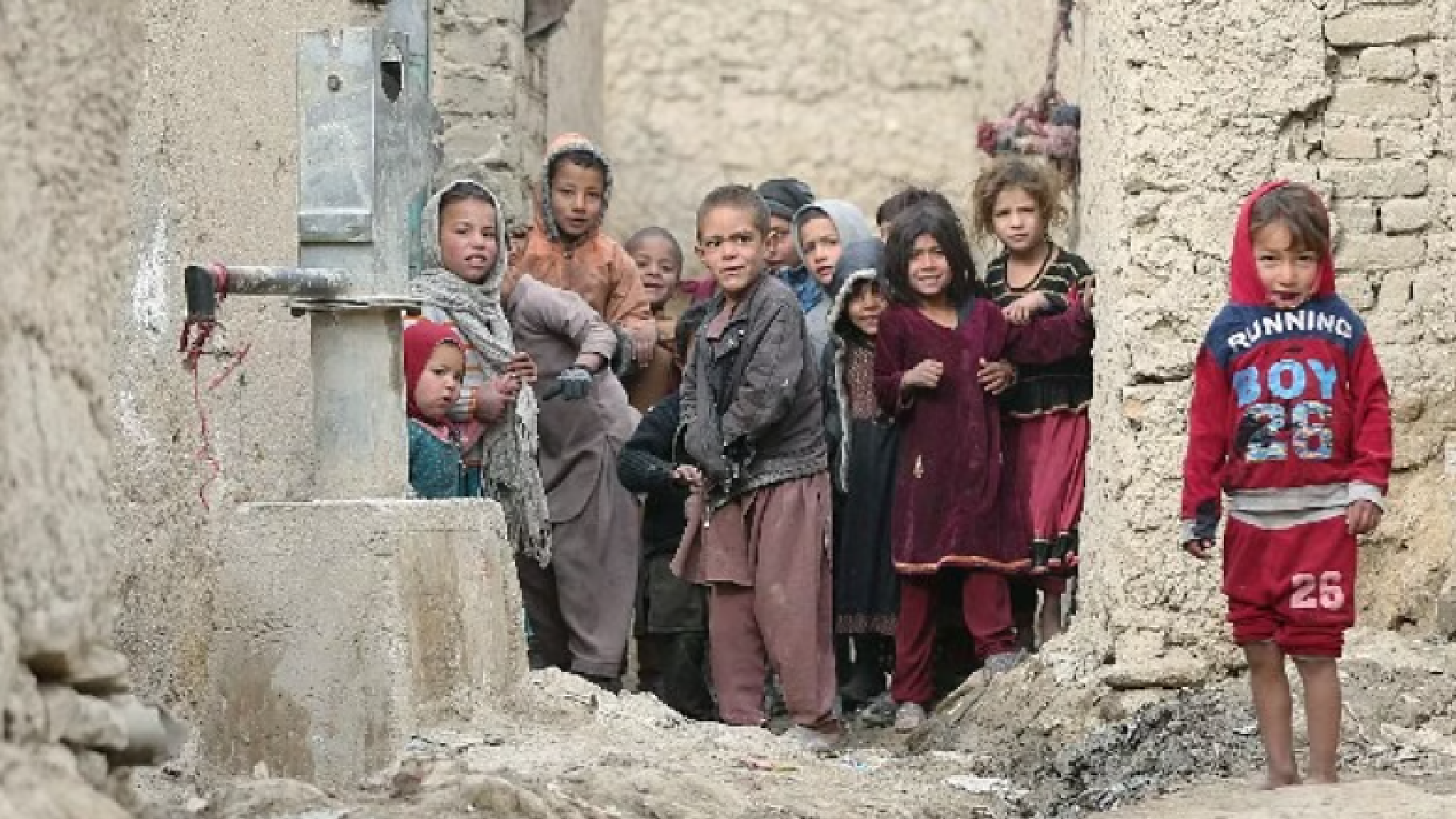 ژنیو کې د افغانستان نمایندګي: نړۍ باید افغانستان کې د بحران د حل لپاره متحده شي